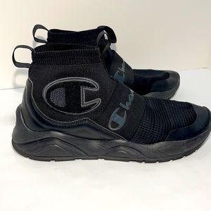 Black on Black Champions Rally Pro Mens 10.5 in Excellent Used Condition!  EUC